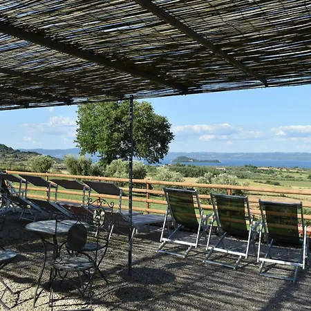 Agriturismo Le Ginestre LAGO DI BOLOSENA-2